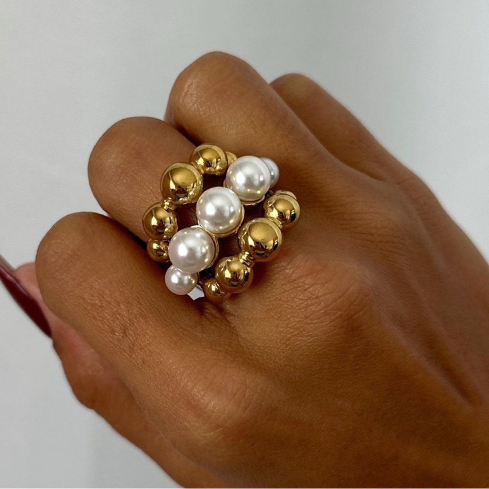 Pearl Cluster Cocktail Ring